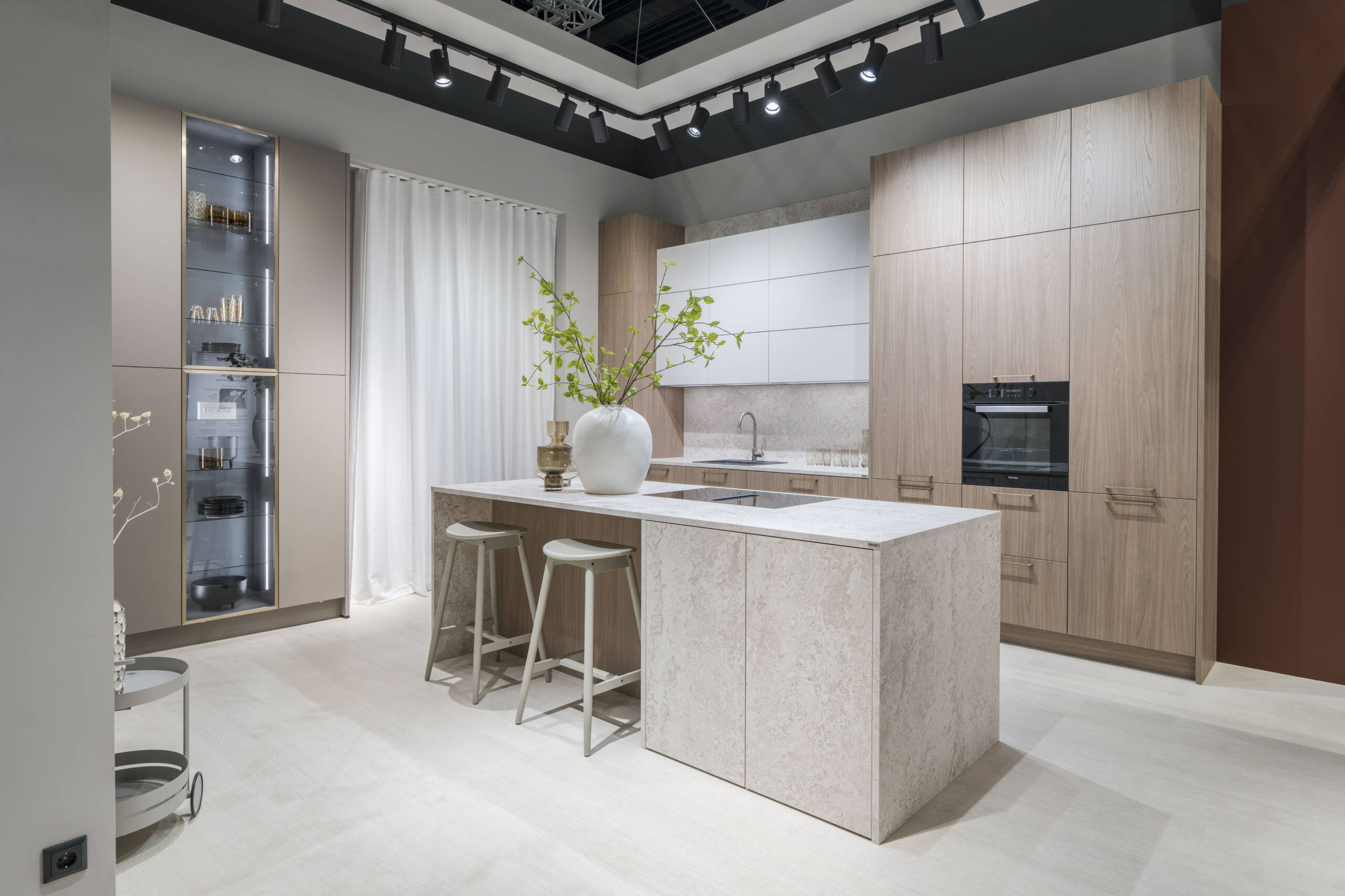 AV 3050 beige granit | AV 2020 Louxor marron | AV 1000 gris sable | AV 6000 NCS S 5005-Y50R